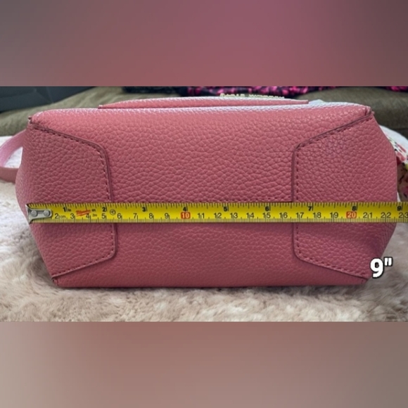 Steve Madden "Rasberry BKARTA" Handbag - Picture 13 of 16